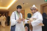 ضيوف برنامج خادم الحرمين الشريفين يؤدون مناسك العمرة وسط أجواء إيمانية وخدمات متكاملة