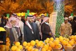 الأمير فيصل بن فهد يزور “بيت حائل” المشارك في الجنادرية 33.