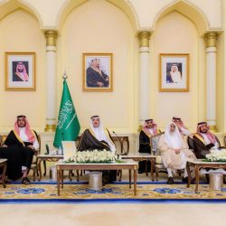 رئيس جامعة الملك سعود يكرّم الفائزين بجائزة “جستن” للتميز