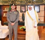 ‎أمير المنطقة الشرقية يقلد مدير شرطة الدمام رتبته الجديدة